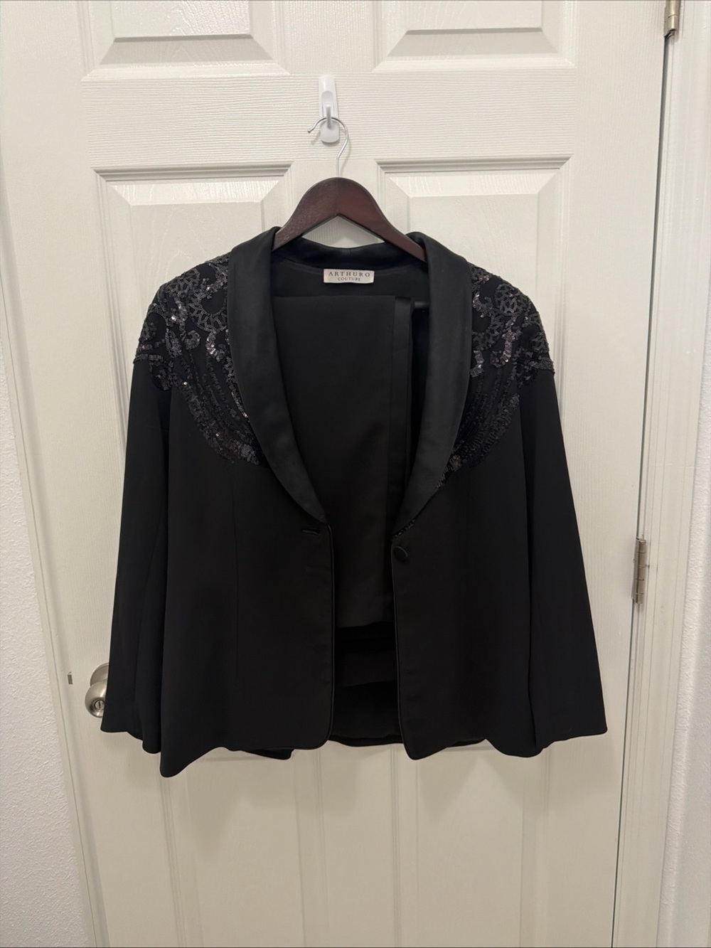 Arthuro Couture black sequin embellished tuxedo blazer with a satin lapel